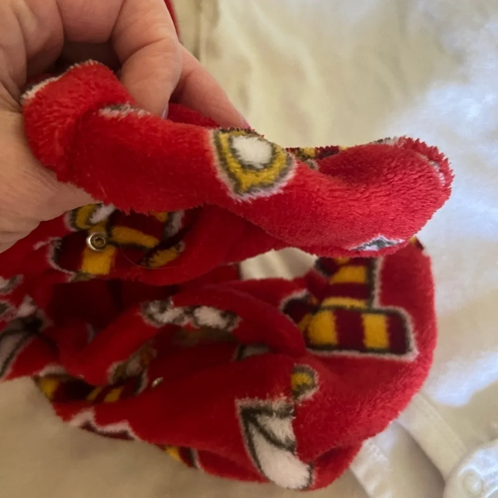 Harry Potter Red Footed Pj’s Baby Sz 6-9month Sleeper Hufflepuff White Owl Bonus